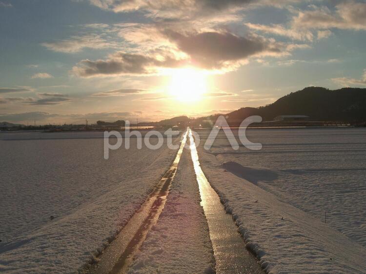 通往太陽的一條路001, 太陽, 雪, 冰雪覆蓋的道路, JPG