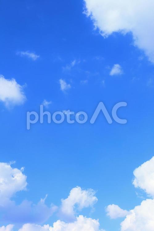 具有藍天白雲複製空間的垂直天空背景素材, 天空, 碧落, 空背景, JPG